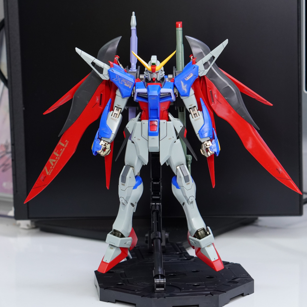 MG 1/100 ZGMF-X42S 데스티니 건담 (익스트림 블래스트 모드)