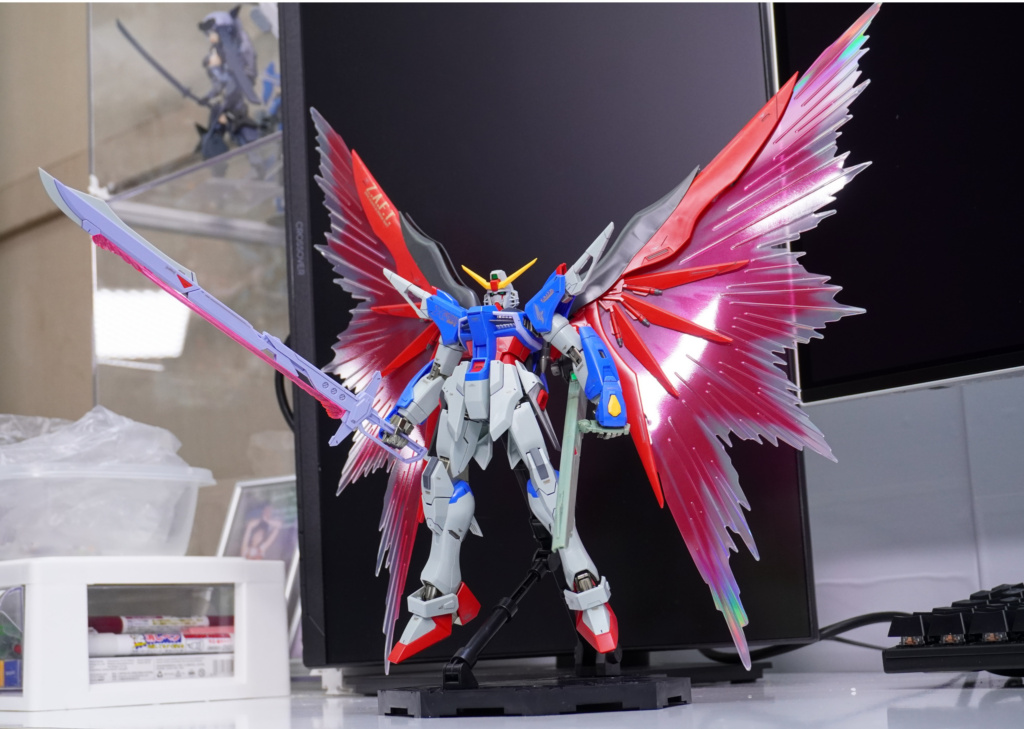 MG 1/100 ZGMF-X42S 데스티니 건담 (익스트림 블래스트 모드)